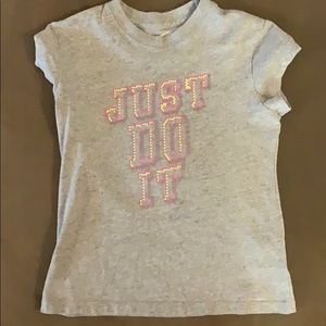 🏆🏆Girls Nike Shirt🏆🏆